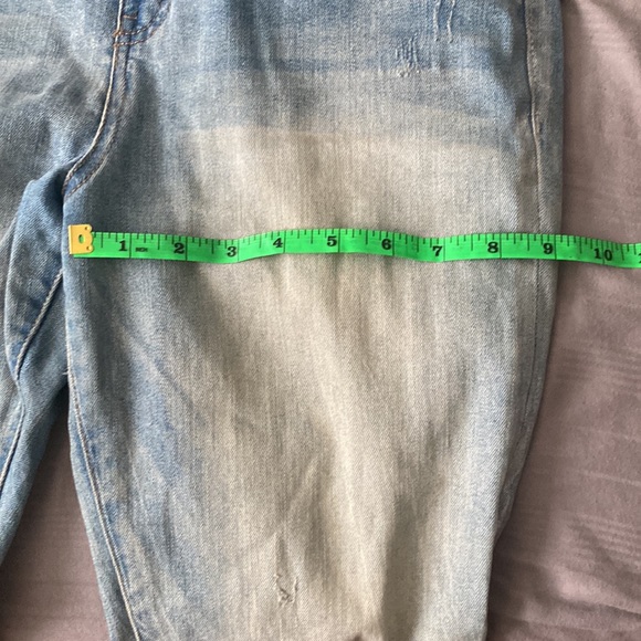 Juicy couture skinny jeans with silver on the side of the legs - Picture 10 of 11